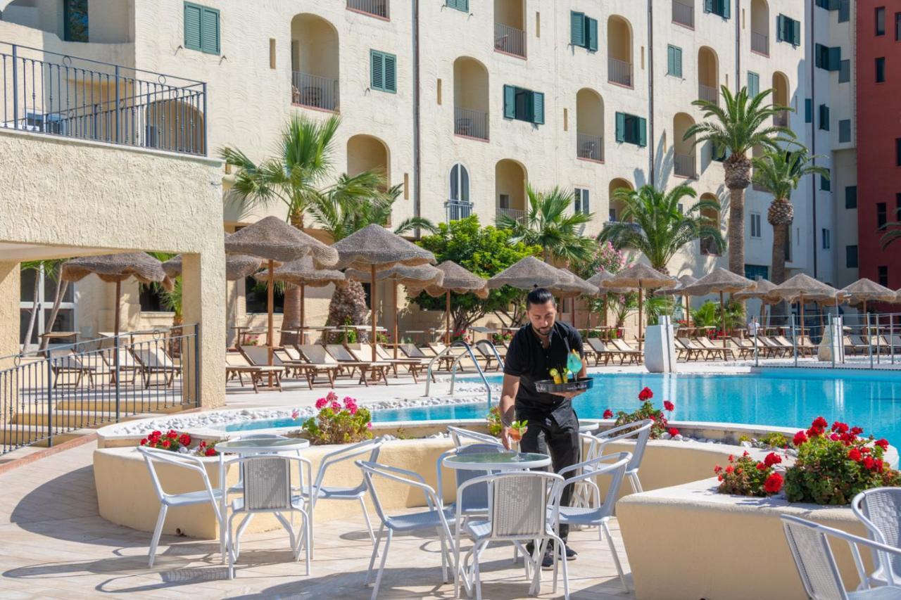 Hotel Hopps 4*